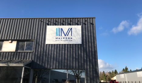 <p>2014</p>Ouverture du 3ème <br>centre de distribution : <br>
<strong>M CENTER GRAND OUEST</strong><br>
(Saint-Jacques-de-la-Lande)